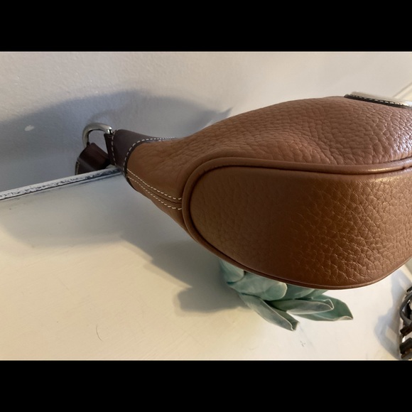 Dooney & Bourke Brown Leather Shoulders Bag - Picture 12 of 14